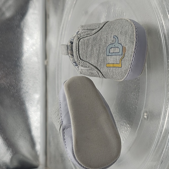 E Child Of Mine Little Kid Shoes Gray And White - Picture 6 of 7